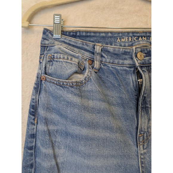 American Eagle Strigid Mom Jeans Women's Size 10 Short Distressed High Rise - Picture 4 of 12